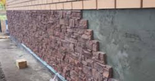 Профессиональная отделка фундамента панелями в Камне-на-Оби в октябре