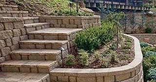 Установка подпорных стенок из блоков в Камне-на-Оби от 3553 руб. - ТротуарнаяПлитка